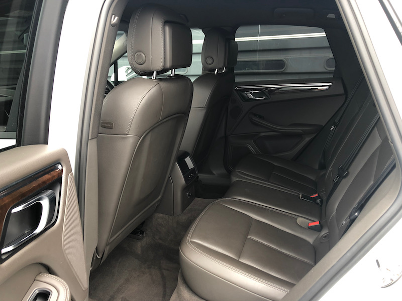 ポルシェ マカン 中古車