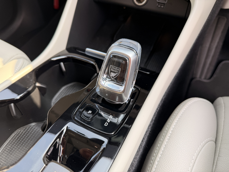 ボルボ XC40 中古車