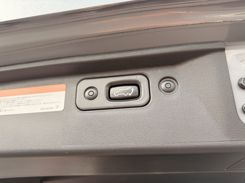 三菱 デリカD:5 中古車