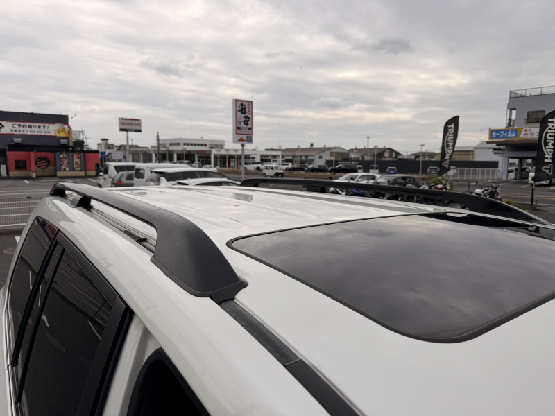 トヨタ ランドクルーザー 中古車