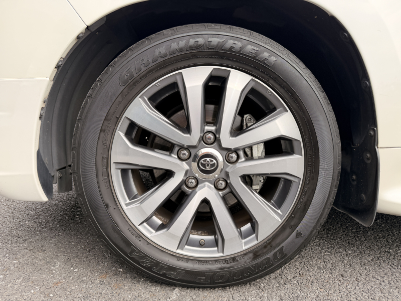 トヨタ ランドクルーザー 中古車