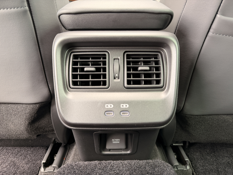 トヨタ クラウン クロスオーバー 中古車