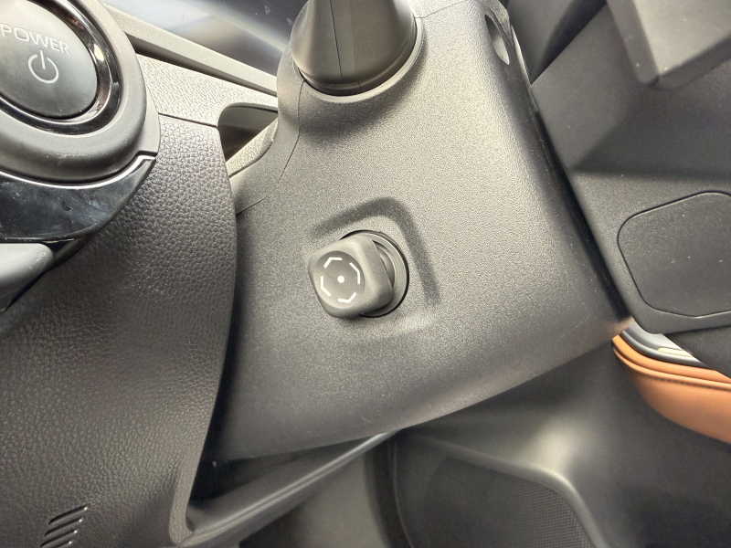 トヨタ クラウン クロスオーバー 中古車