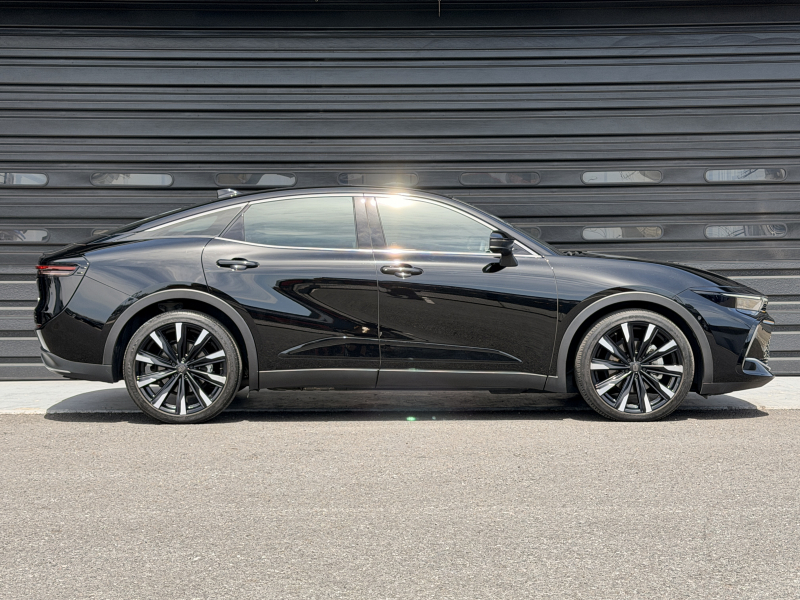 トヨタ クラウン クロスオーバー 中古車