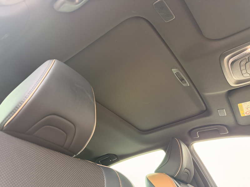 トヨタ クラウン クロスオーバー 中古車