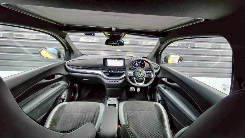 アバルト 500e 中古車
