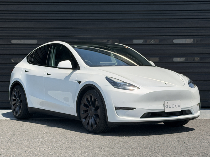 テスラ モデルY 中古車