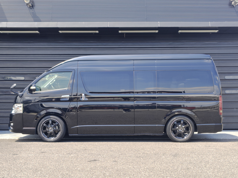 トヨタ ハイエース 中古車
