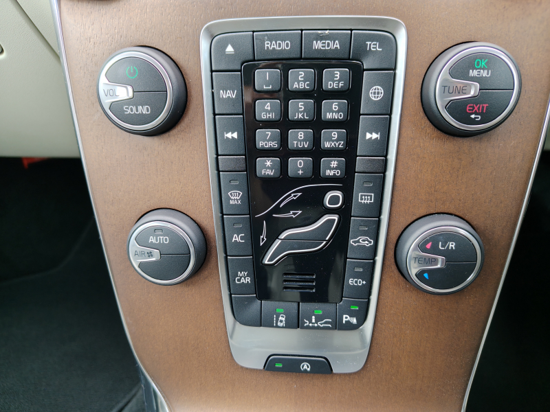 ボルボ V40 中古車