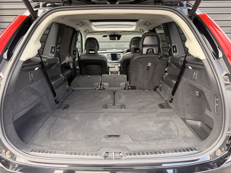 ボルボ XC90 中古車