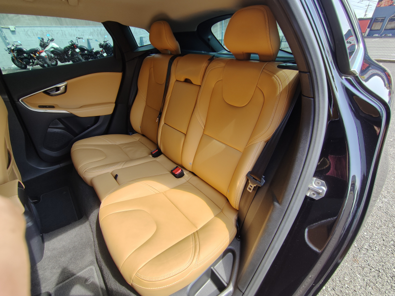 ボルボ V40 中古車