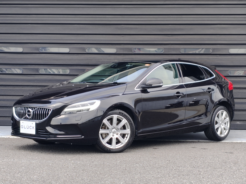 ボルボ V40