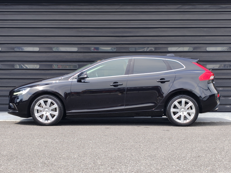 ボルボ V40 中古車