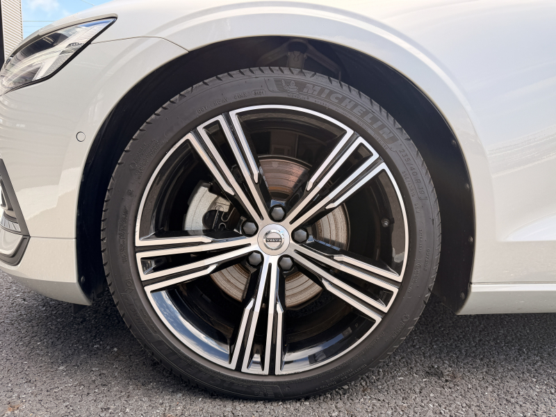 ボルボ V60 中古車