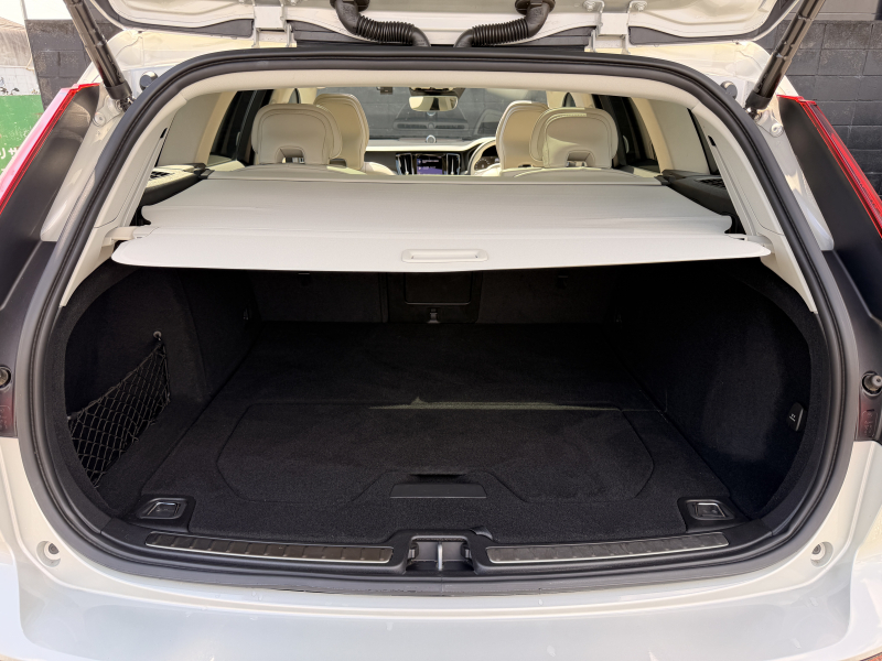 ボルボ V60 中古車
