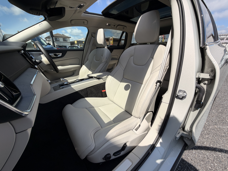 ボルボ V60 中古車