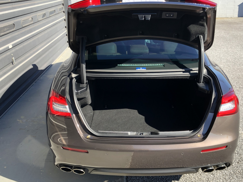 マセラティ クアトロポルテ 中古車