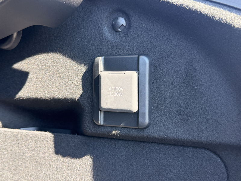 トヨタ クラウン クロスオーバー 中古車