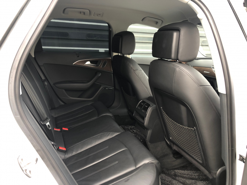 アウディ A6 中古車