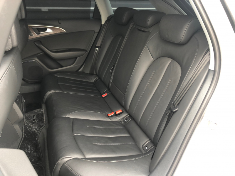 アウディ A6 中古車