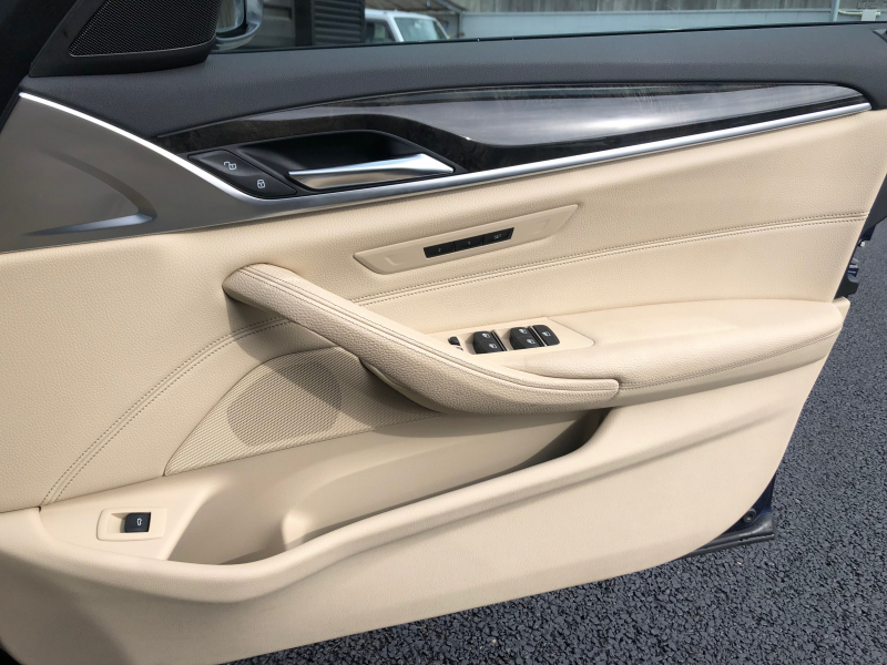 BMW 5シリーズ 中古車