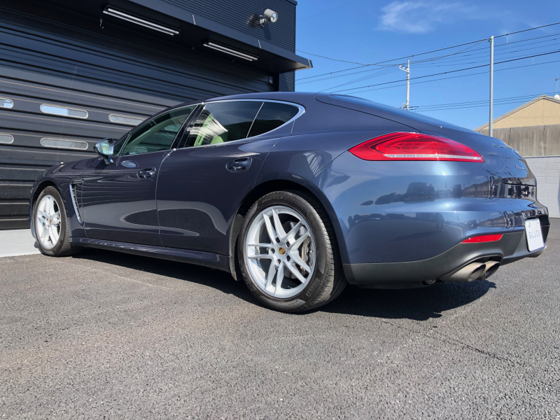 ポルシェ パナメーラ 中古車