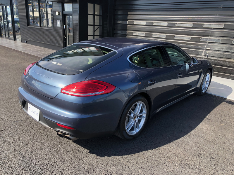 ポルシェ パナメーラ 中古車