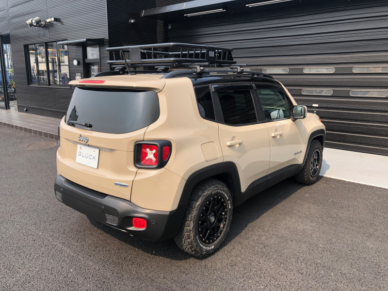 ジープ レネゲード 中古車