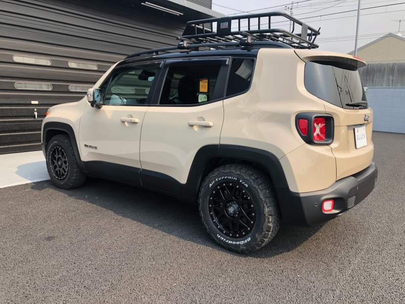 ジープ レネゲード 中古車