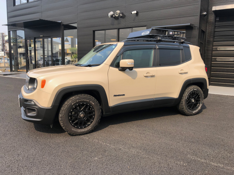 ジープ レネゲード 中古車