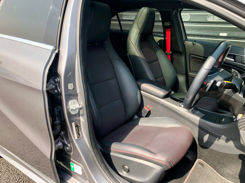 メルセデスベンツ Aクラス 中古車