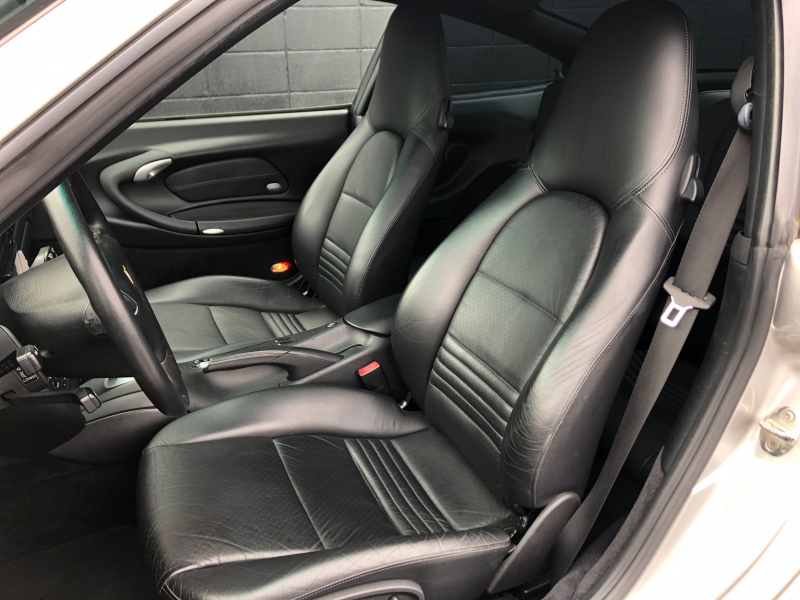 ポルシェ 911(Type996) 中古車