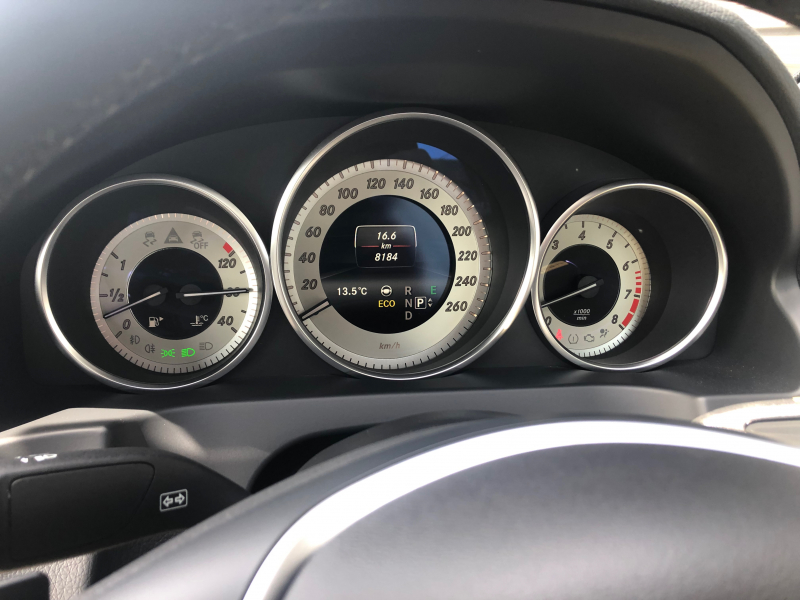 メルセデスベンツ Eクラス 中古車