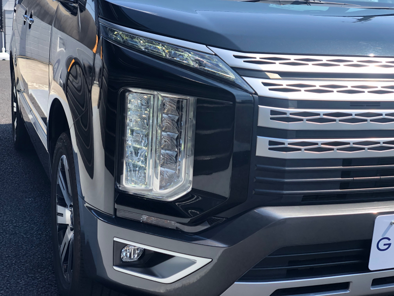 三菱 デリカD:5 中古車