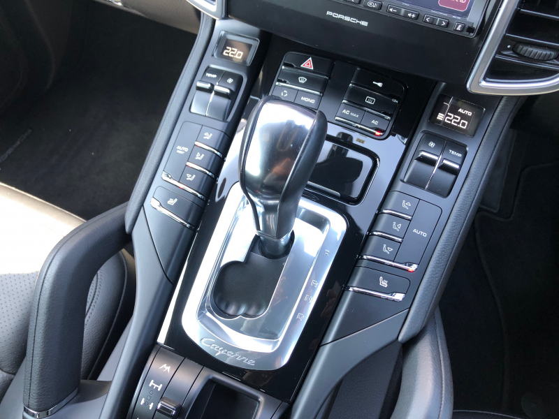 ポルシェ カイエン 中古車