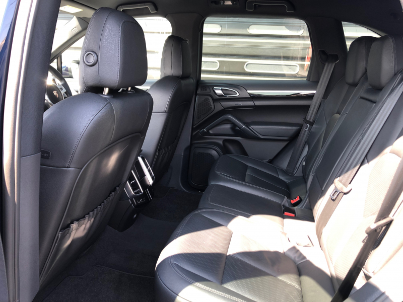 ポルシェ カイエン 中古車