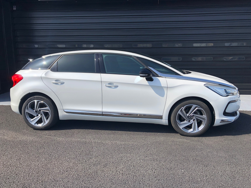 シトロエン DS5 中古車