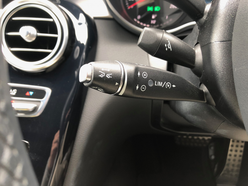 メルセデスベンツ Cクラス 中古車