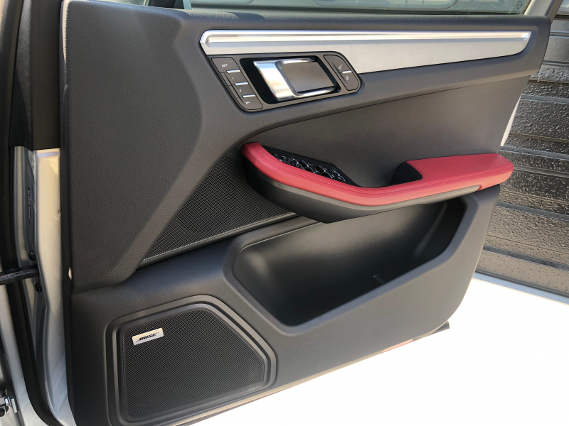 ポルシェ マカン 中古車