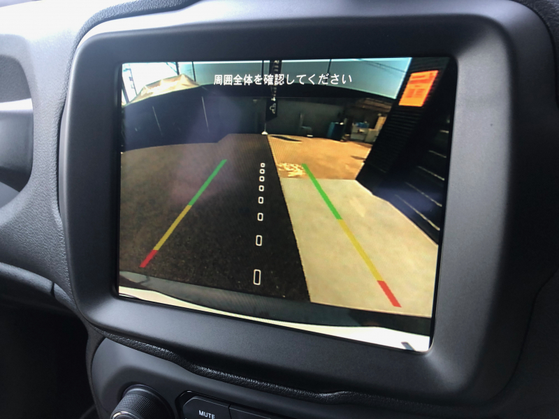 ジープ レネゲード 中古車