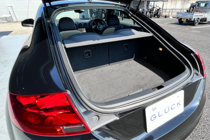 アウディ TTクーペ 中古車