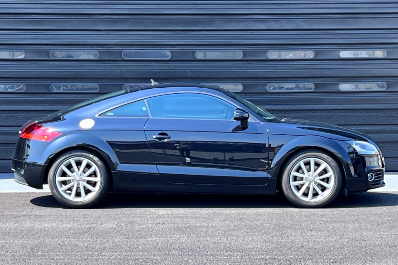 アウディ TTクーペ 中古車