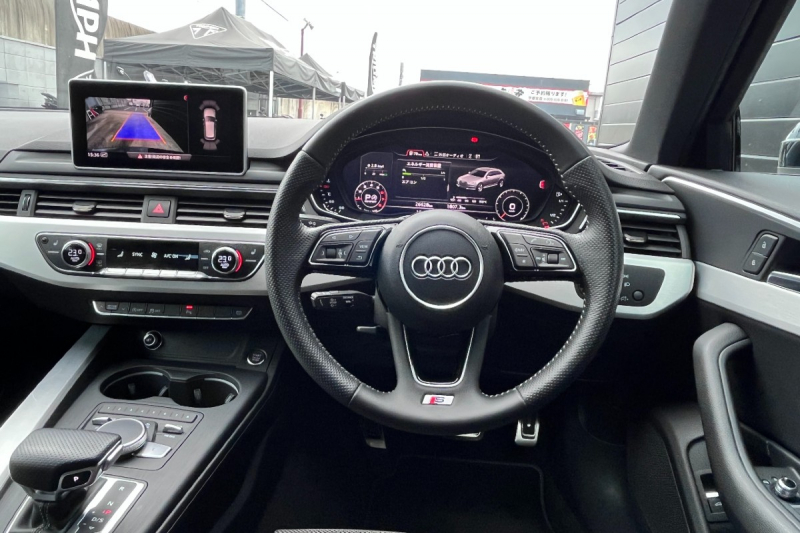 アウディ A4アバント 中古車