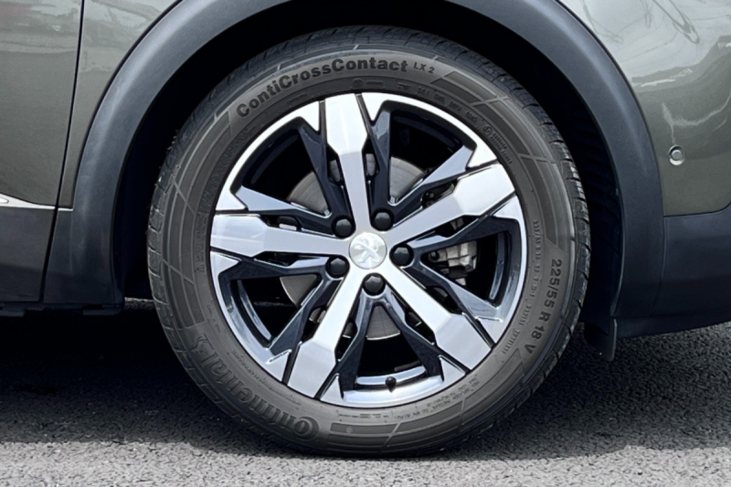 プジョー 3008 中古車