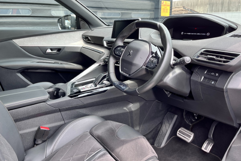 プジョー 3008 中古車