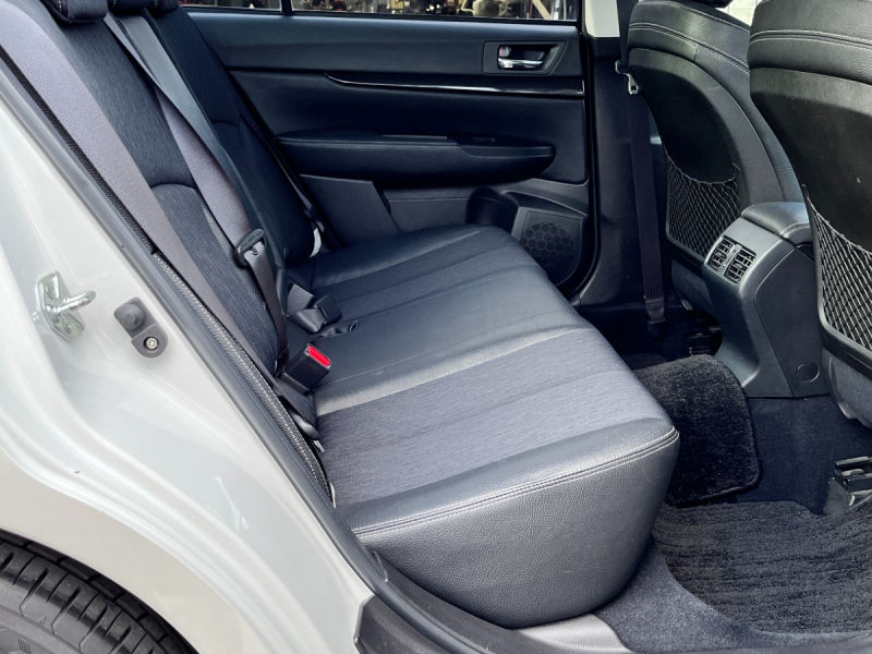 スバル レガシィ4WD/B4 中古車