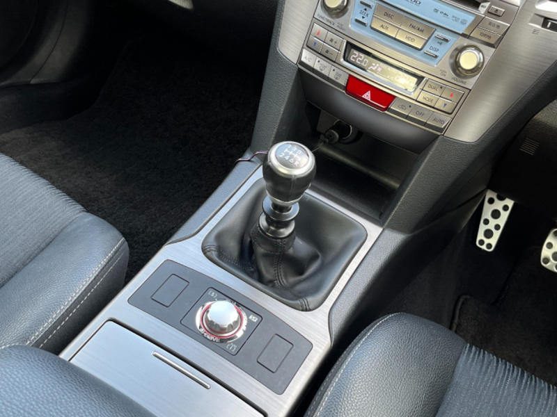 スバル レガシィ4WD/B4 中古車