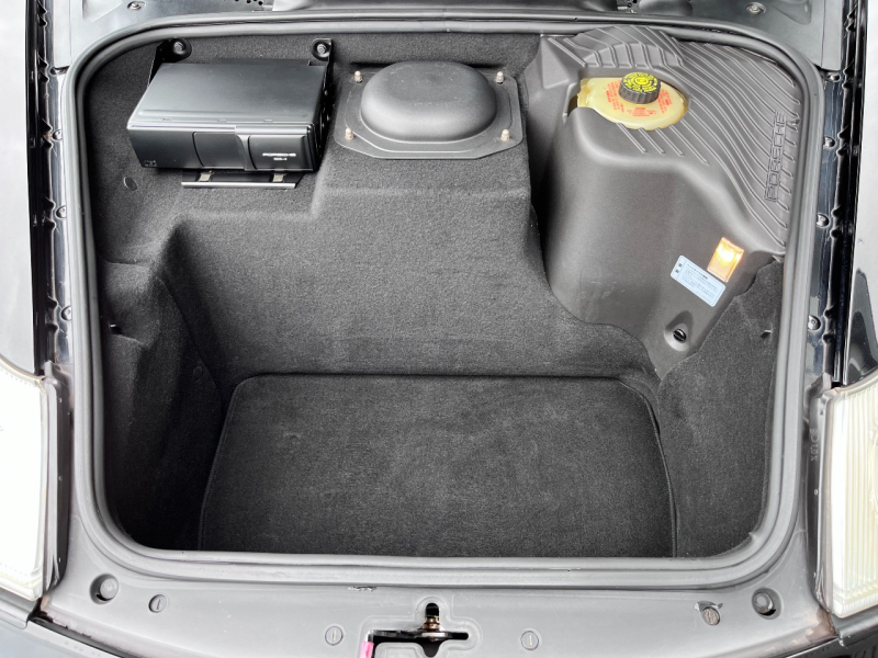ポルシェ 911(Type996) 中古車