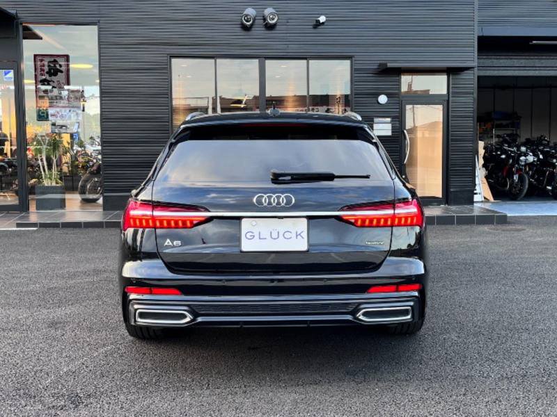 アウディ A6アバント 中古車