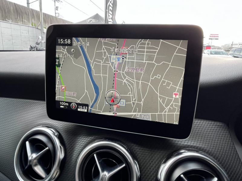 メルセデスベンツ GLA 中古車